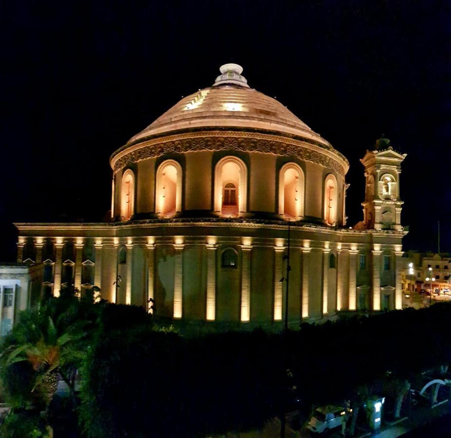 Tafernine Studio In The Heart Of Mosta Luaran gambar